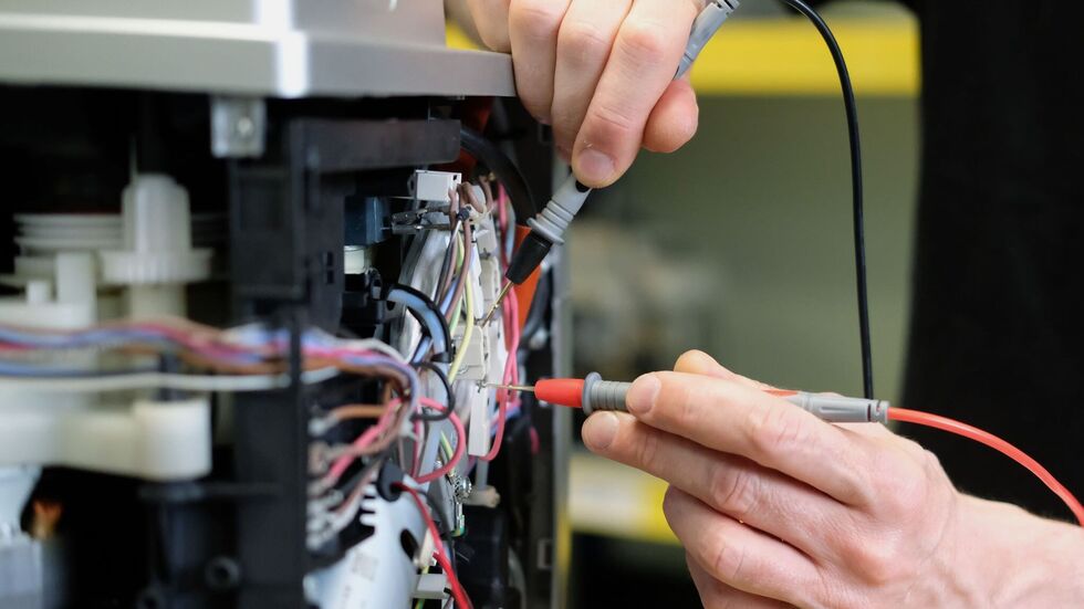 Ab 10. November kann der Reparaturbonus wieder beantragt werden. (Symbolbild) Ab 10. November kann der Reparaturbonus wieder beantragt werden. (Symbolbild)