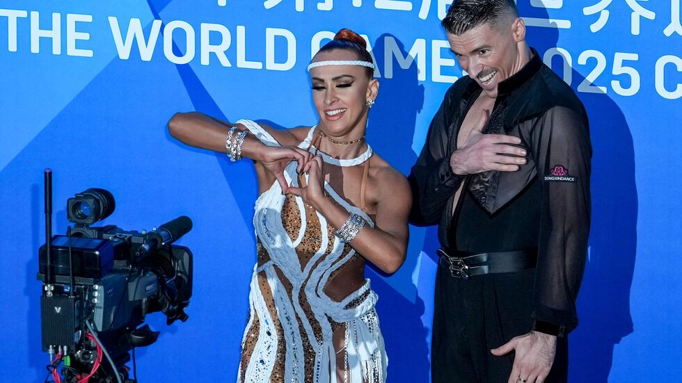 Bei ihrem letzten Profi-Wettkampf hat das Erfolgs-Duo Marius-Andrei Balan und Kristina Moshenska in der Nacht zu Sonntag in Leipzig seinen fünften WM-Titel im Latein-Tanz geholt. Sie hatten bereits im August Gold bei den World Games in China gewonnen. (Archivbild)