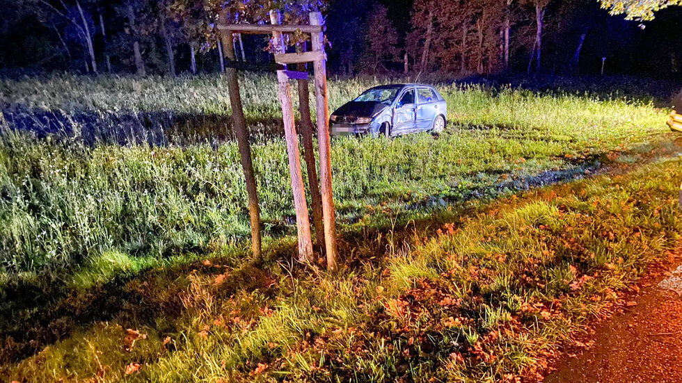 Die Autofahrerin wurde bei dem Unfall verletzt.