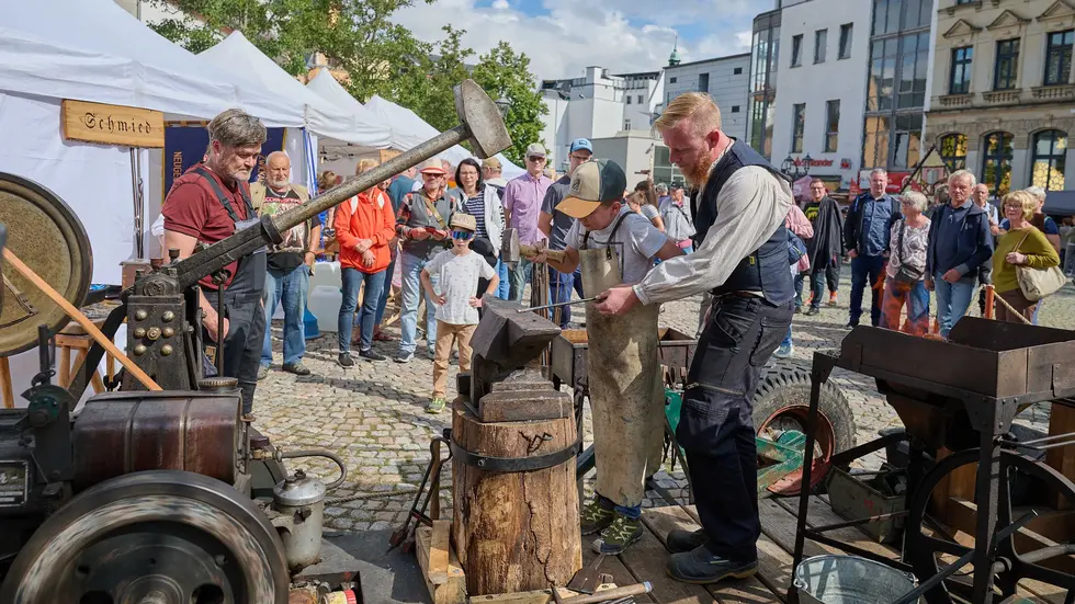 Traditionelles Handwerk zum Ausprobieren