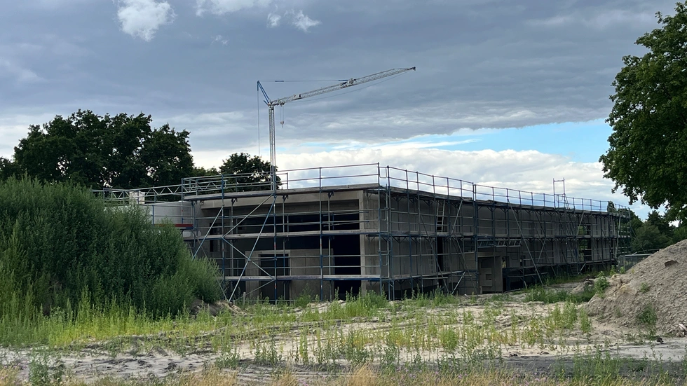 Rohbau der Energiewerkstatt mit künftigem Besucherstollen