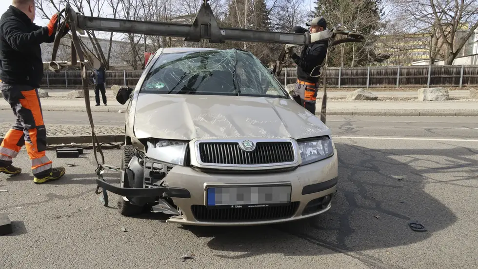 Die Bahnhofstraße wurde zwischenzeitlich gesperrt. Die Bahnhofstraße wurde zwischenzeitlich gesperrt.