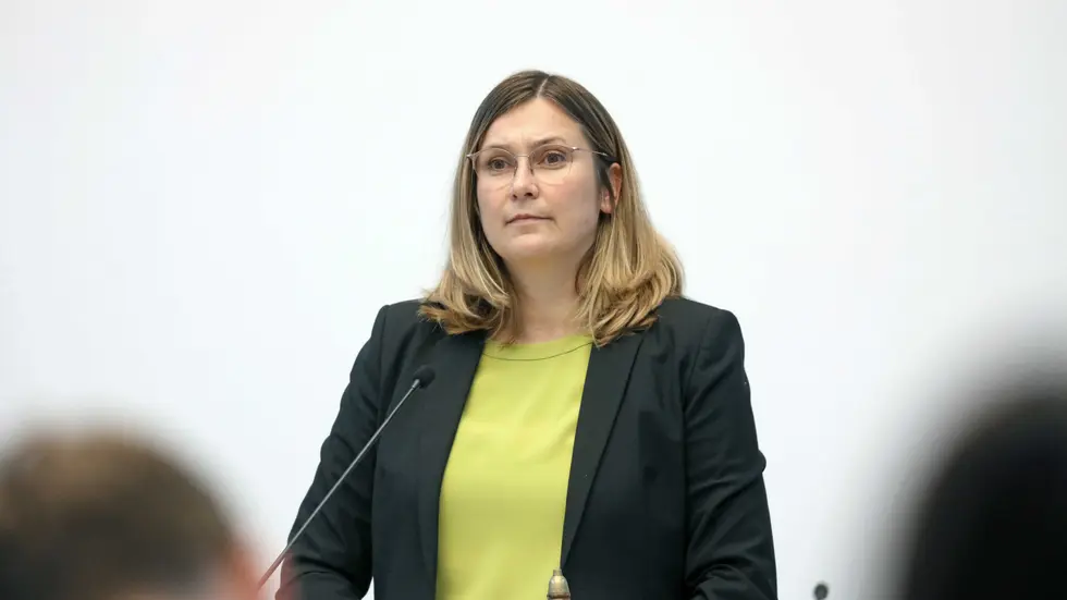 Constance Arndt Constance Arndt