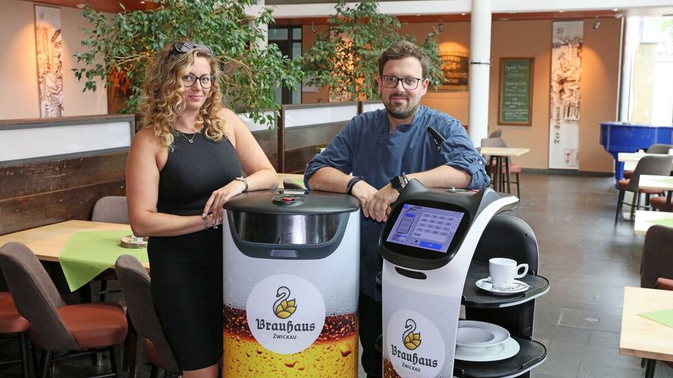 Sarah und Sebastian Scherk vom Zwickauer Brauhaus gehen neue Wege in Sachen Service-Personal.