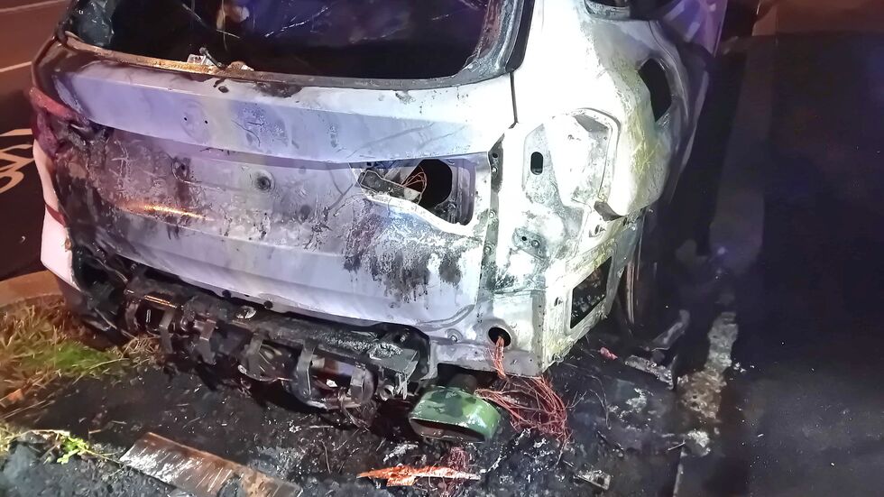 Der BMW X3 ist hinüber.