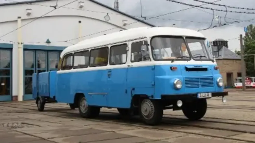 Einmal mit dem "Robur LO" durch Zwickau fahren - das ist heute möglich. Einmal mit dem "Robur LO" durch Zwickau fahren - das ist heute möglich.