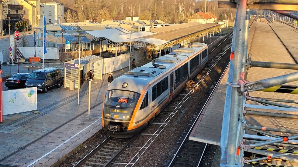 Bahnhof Bischofswerda. Auf der Bahnlinie Dresden-Bischofswerda-Bautzen-Görlitz fahren dieselbetriebene Züge.