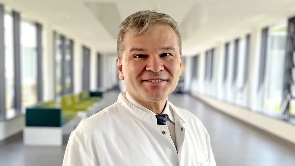 Dr. med. Ivan Marintschev leitet seit dem 1. Juli die Klinik für Unfallchirurgie und Physikalische Medizin am HBK.