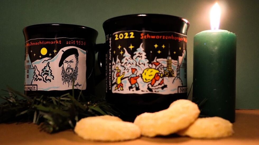 Die diesjährige Weihnachtsmarkttasse von Schwarzenberg.