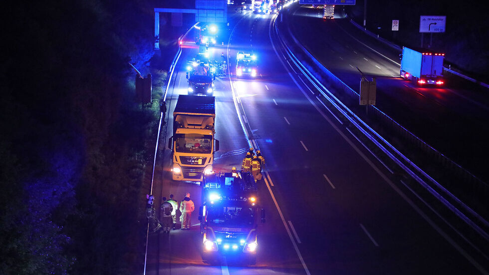Die A4 wurde aufgrund der Reinigungsarbeiten zeitweise in Richtung Chemnitz gesperrt.