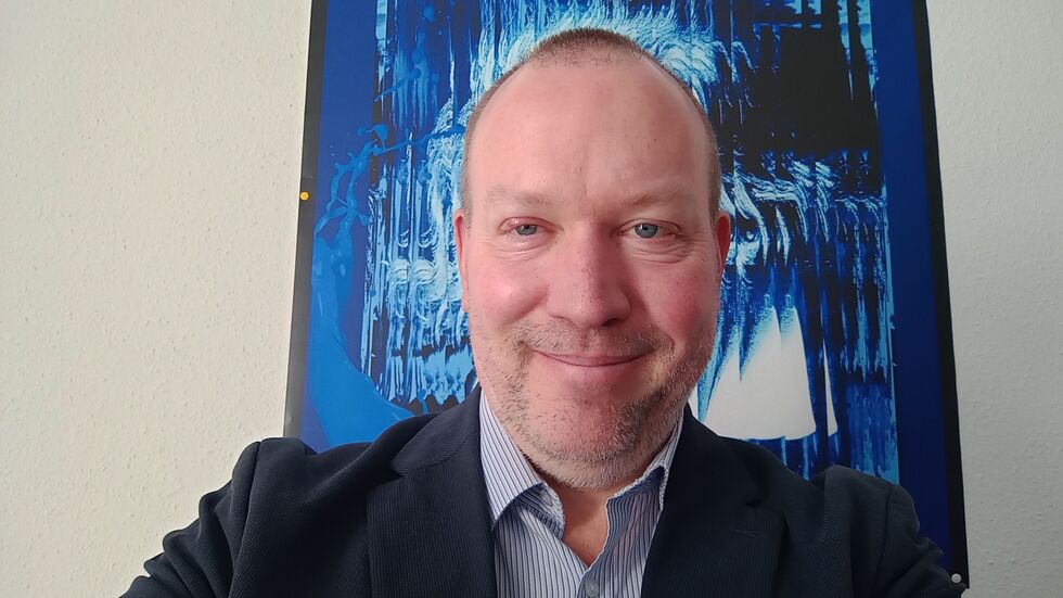 Dr. Christian Schweiger, der Bundestagskandidat des BSW, gibt Musik und Kochen als Hobbys an.