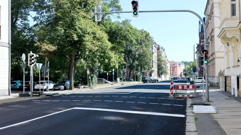 Die Moritzstraße hat im Sommer zwischen Kreisigstraße und Leipziger Straße einen Dünnschichtbelag bekommen.   