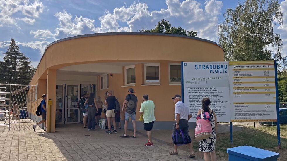 Auch das gab´s in diesem Jahr - Warteschlangen.