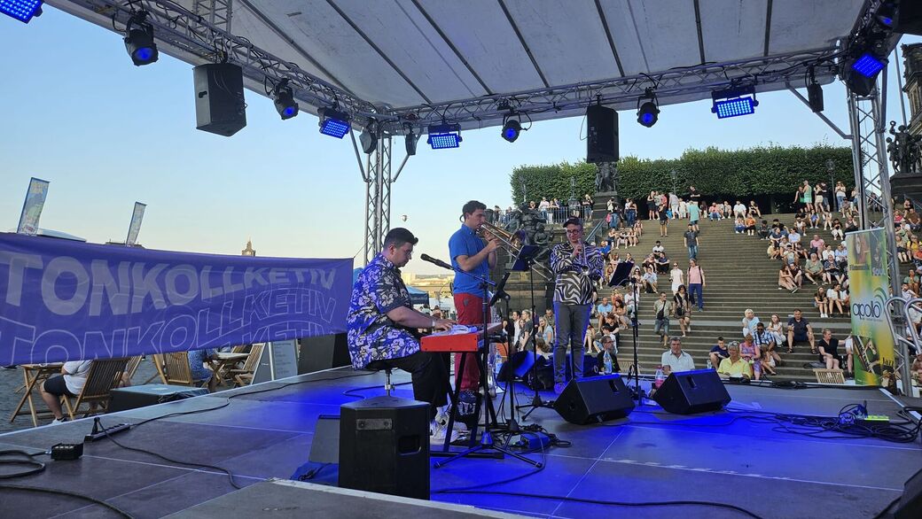 Auch auf dem Schlossplatz ist einiges los!