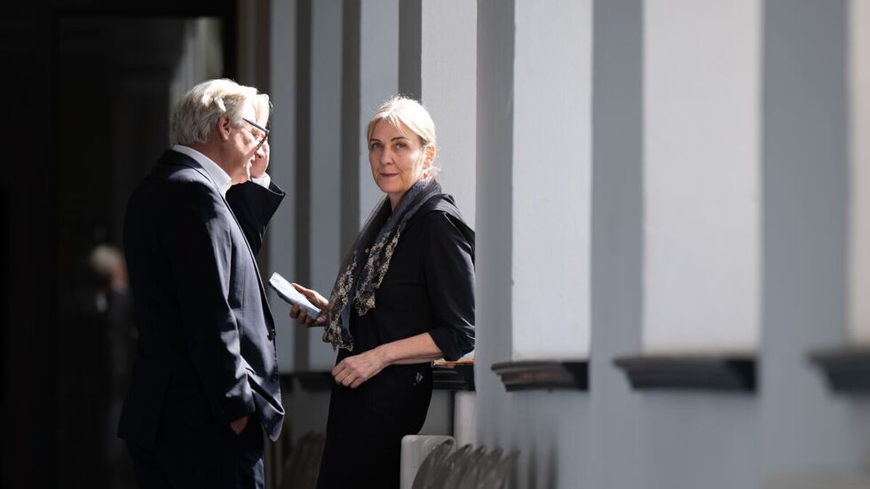 Marion Ackermann, Generaldirektorin der Staatlichen Kunstsammlungen Dresden, und Dirk Burghardt, Kaufmännischer Direktor während des Betrugsverfahrens am Dresdner Landgericht