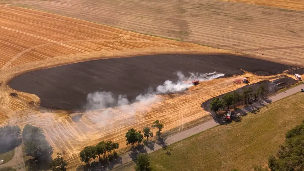 Ein Luftbild der Brandfläche. Ein Luftbild der Brandfläche.
