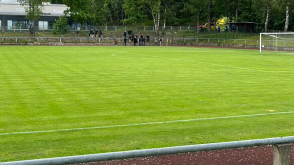 Es war eine Nachhol-Partie des 23. Spieltags, im Stadion am Spiegelwald Beierfeld.