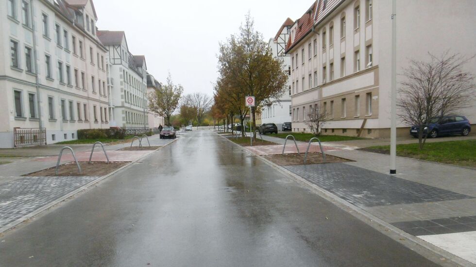 Das Wetter passte zum Fototermin nicht zum Anlass. Das Wetter passte zum Fototermin nicht zum Anlass.