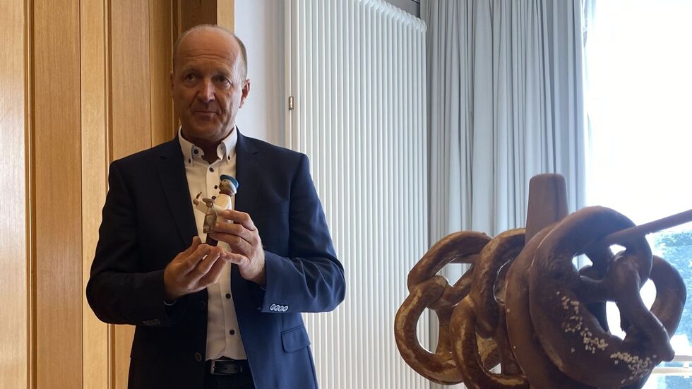 Brauerei-Geschäftsführer Jörg Dierig hat den "Zwickauer Maler" vorgestellt. Brauerei-Geschäftsführer Jörg Dierig hat den "Zwickauer Maler" vorgestellt.