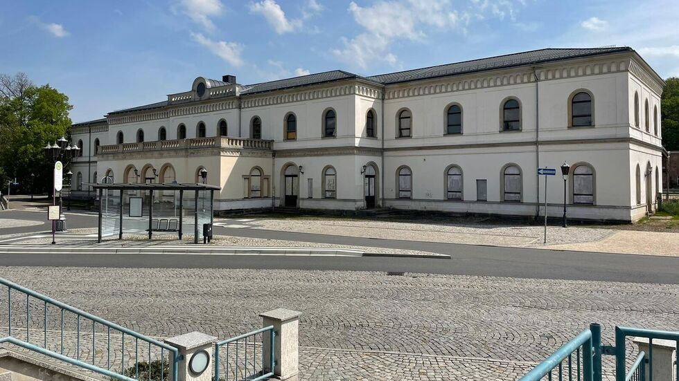 Um Obergeschoss des denkmalgeschützten Gebäudes sollen neun individuell geschnittene Wohnungen entstehen.