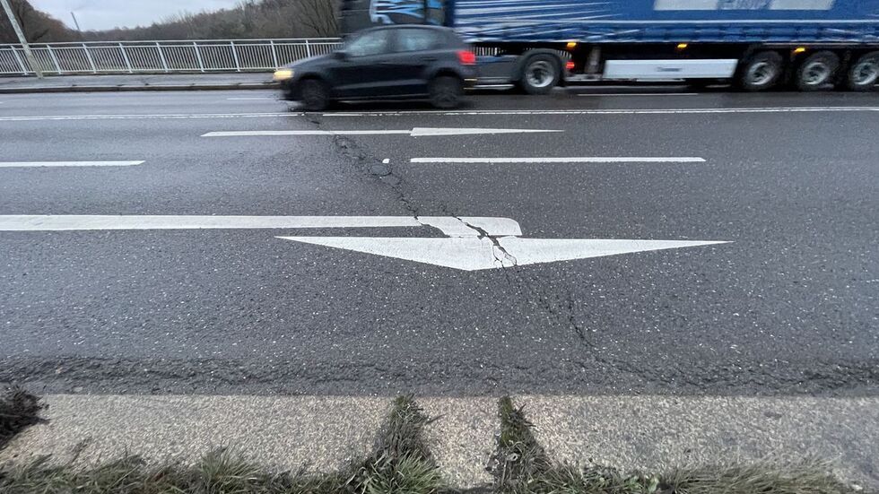 Fahrbahn Schedewitzer Brücke