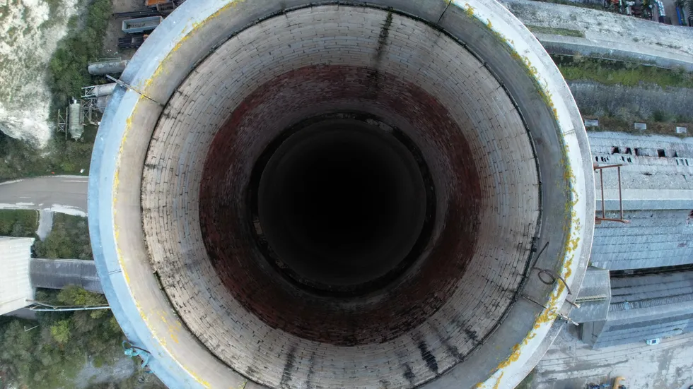 Der Energieversorger “eins” will auf dem Gelände des Heizkraftwerkes Nord für knapp 300 Millionen Euro eine neue Müllverbrennungsanlage bauen.
Der Energieversorger “eins” will auf dem Gelände des Heizkraftwerkes Nord für knapp 300 Millionen Euro eine neue Müllverbrennungsanlage bauen.