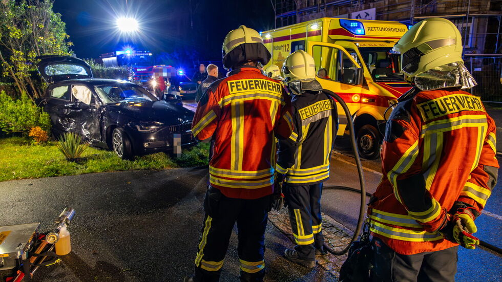 Die Freiwillige Feuerwehr Bad Schlema war mit mehreren Einsatzkräften vor Ort. 