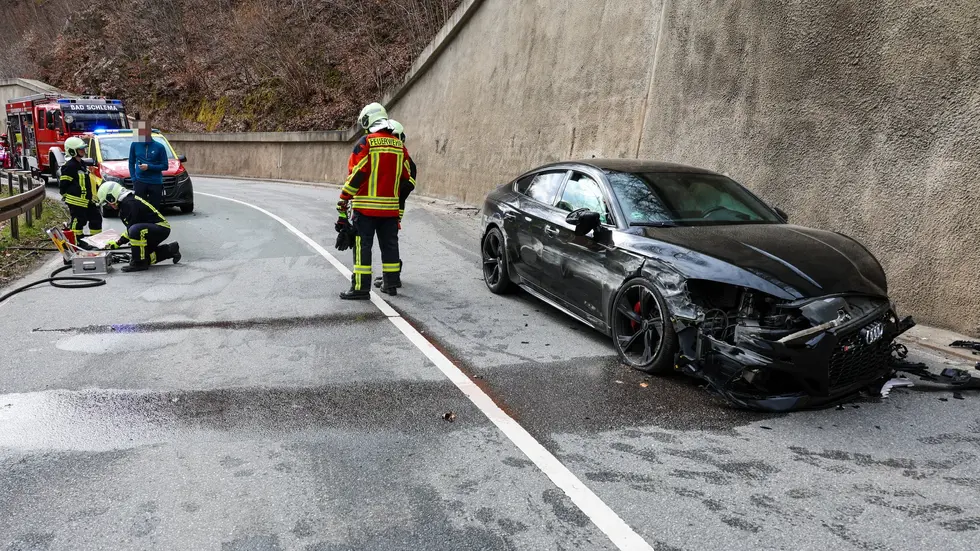 Zur Höhe des Sachschadens liegen uns noch keine Angaben vor.