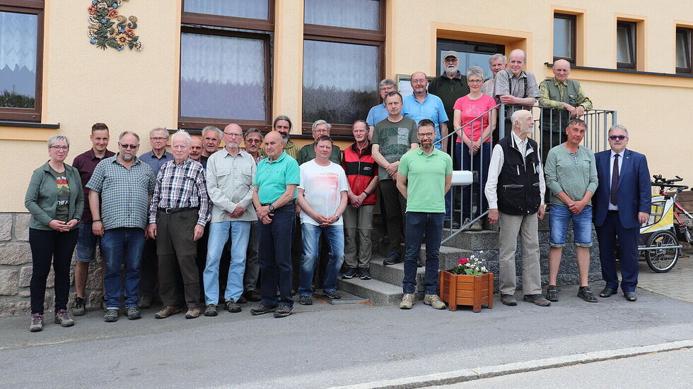 Treffen ehrenamtlicher Naturschutzdienst in Brünlos am 14.05. 2022.