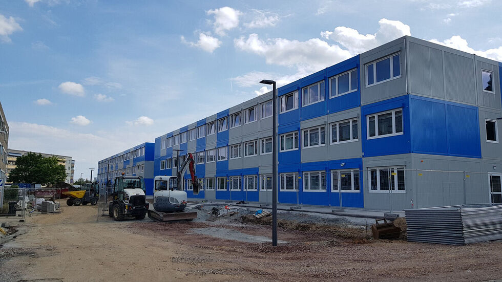 Die Container am Schulstandort Cämmerswalder Straße.