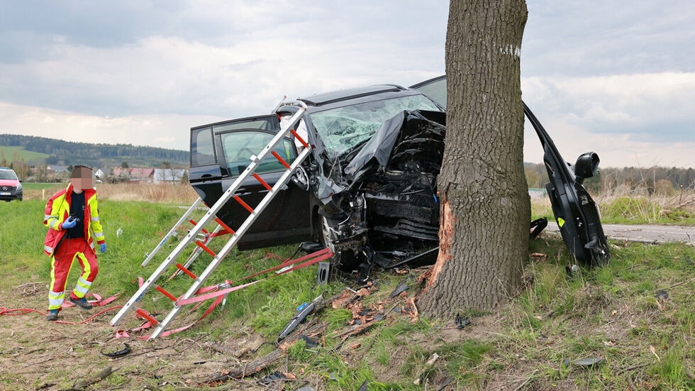 Die Einsatzkräfte vor Ort.