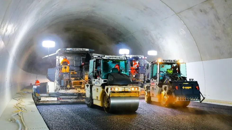 Der Kohlbergtunnel ist asphaltiert, jetzt fehlt noch die Tunnel-Technik und Beleuchtung