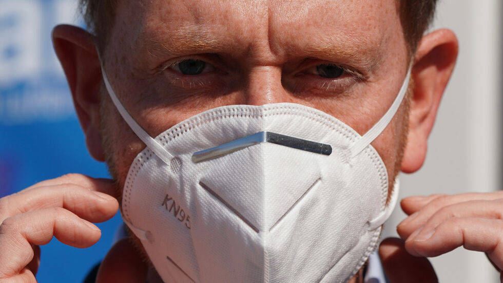Sachsens Ministerpräsident mit Maske (Archivfoto)
