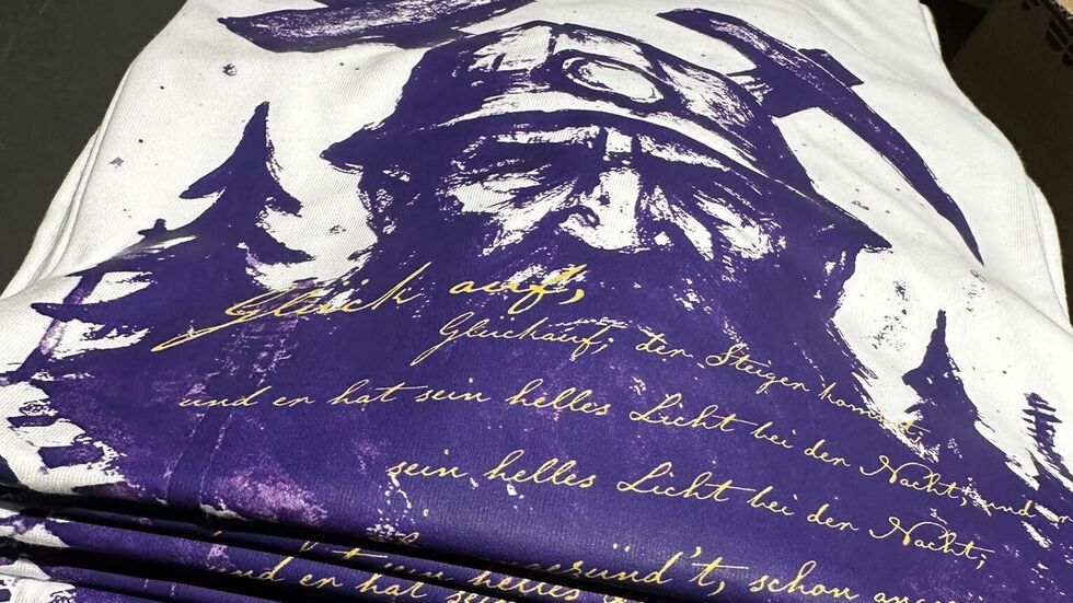 Das neue Fanshirt. Das neue Fanshirt.