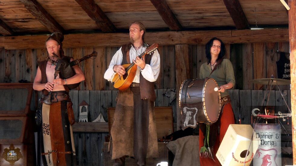 Mittelalterlich wird es am Wochenende auf der Burg Schönfels.