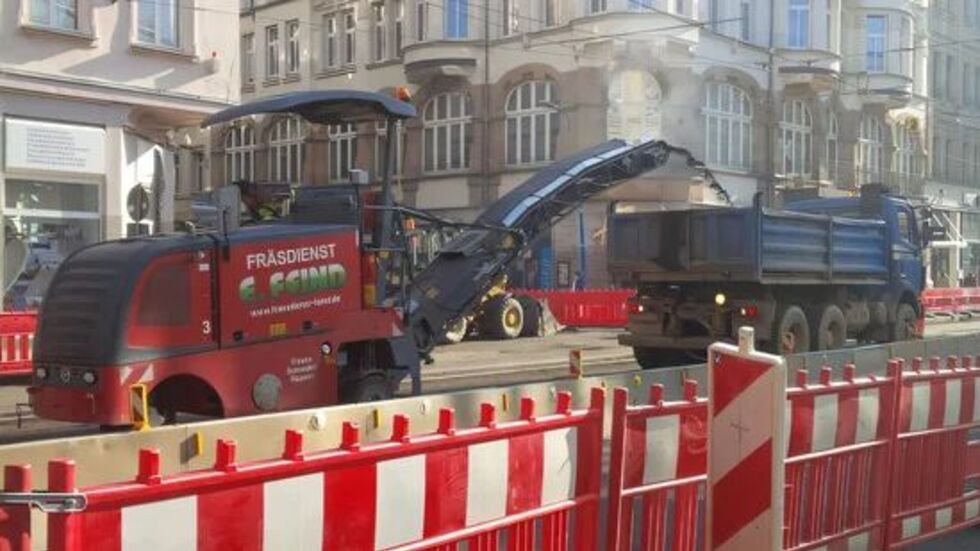 Die Baustelle auf der Karl-Liebknecht-Straße (Symbolbild).