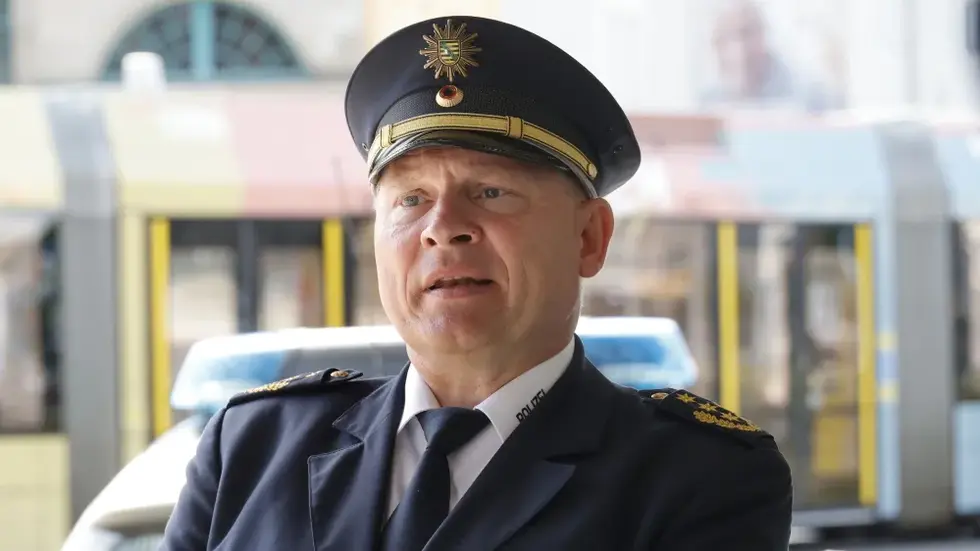 Der Chemnitzer Polizeichef stellte die neue Kriminalitätsstatistik vor. Pro Monat gibt es in Chemnitz fast 2.000 Delikte.