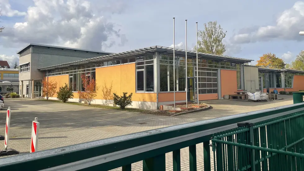 Ausbildungszentrum für Straßenwärter an der Herschelstraße Ausbildungszentrum für Straßenwärter an der Herschelstraße