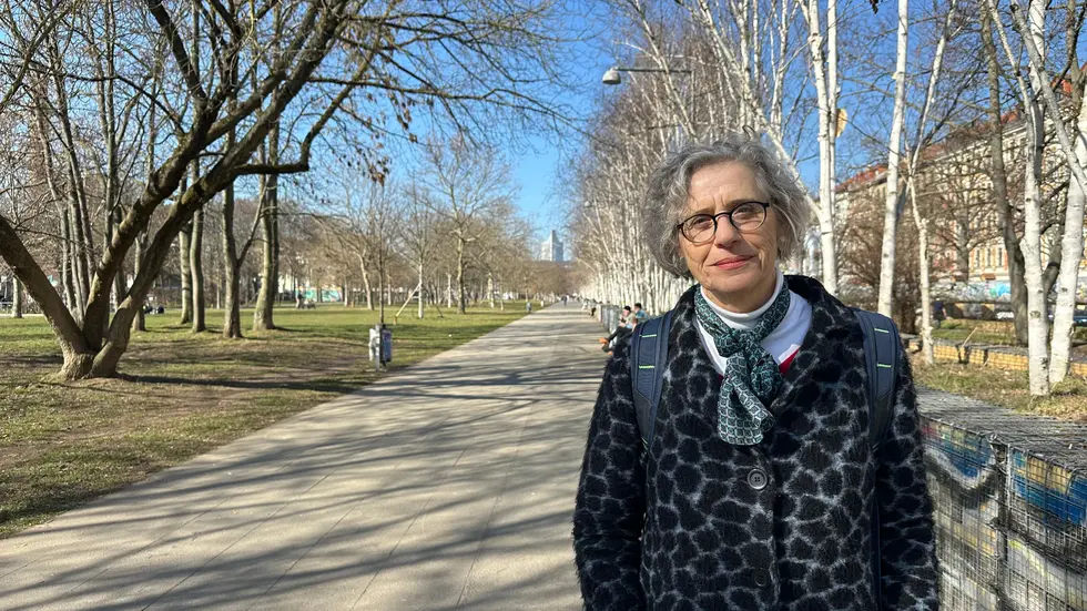 Sabine Christiansen auf dem "Catwalk" des Lene-Voigt-Parks. 