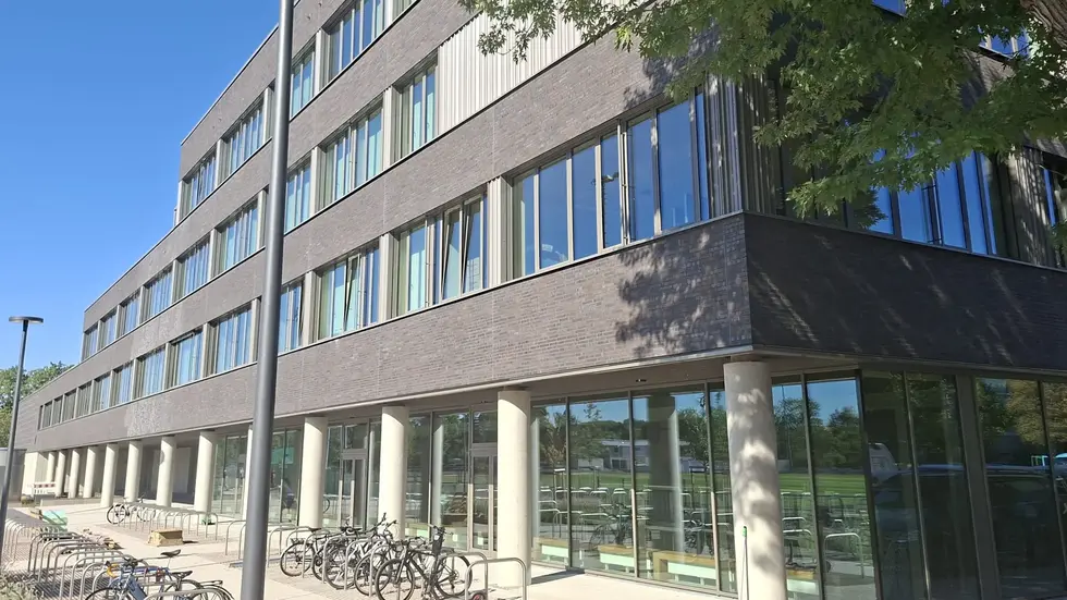 Gymnasium Leo