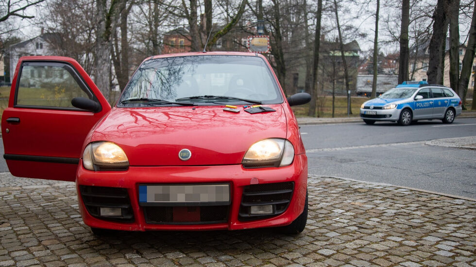 Endstation Bauhof: in der Einfahrt zum städtischen Bauhof endete die wilde Fahrt.
