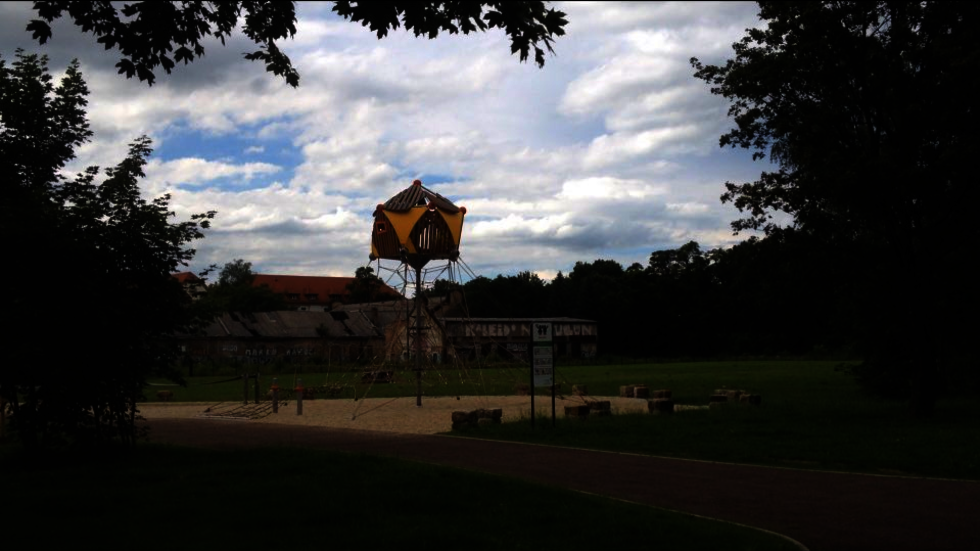 Für den Alaunpark wird das Angebot an Sitzbänken erweitert.