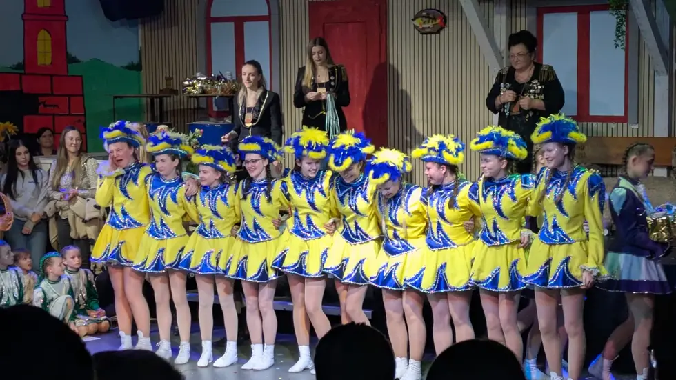 Die Nachwuchsgarde des Moritzburger Carneval Clubs tanzte sich im Jugendbereich auf den 1. Platz