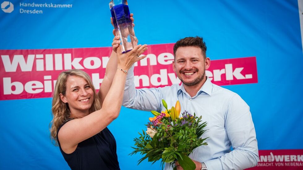 Jubel bei Stephanie Lucas leitet und Bruder Sebastian Lucas-Delaval. Sie leiten gemeinsam die Lucas GmbH 