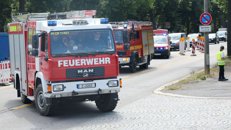 Am Sonntag zum Einsatz in der Sächsischen Schweiz gestartet, am Mittwoch erfolgreich nach Zwickau zurückgekehrt: über 30 Kameraden von Freiwilligen Feuerwehren.   