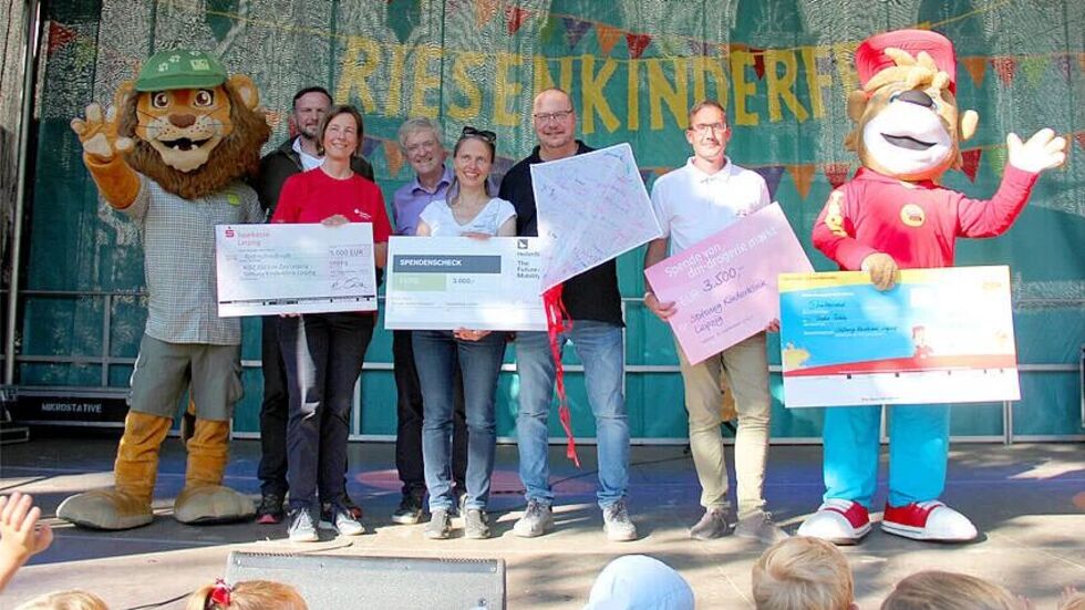 Beim 27. Kinderfest "Kidz" im Zoo Leipzig wurden am Wochenende wieder jede Menge Spenden für die Leipziger Kinderklinik gesammelt.