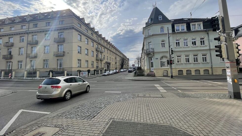 Bei der Kreuzung Tracher Straße / Ecke Sternstraße gilt nun Tempolimit 30.