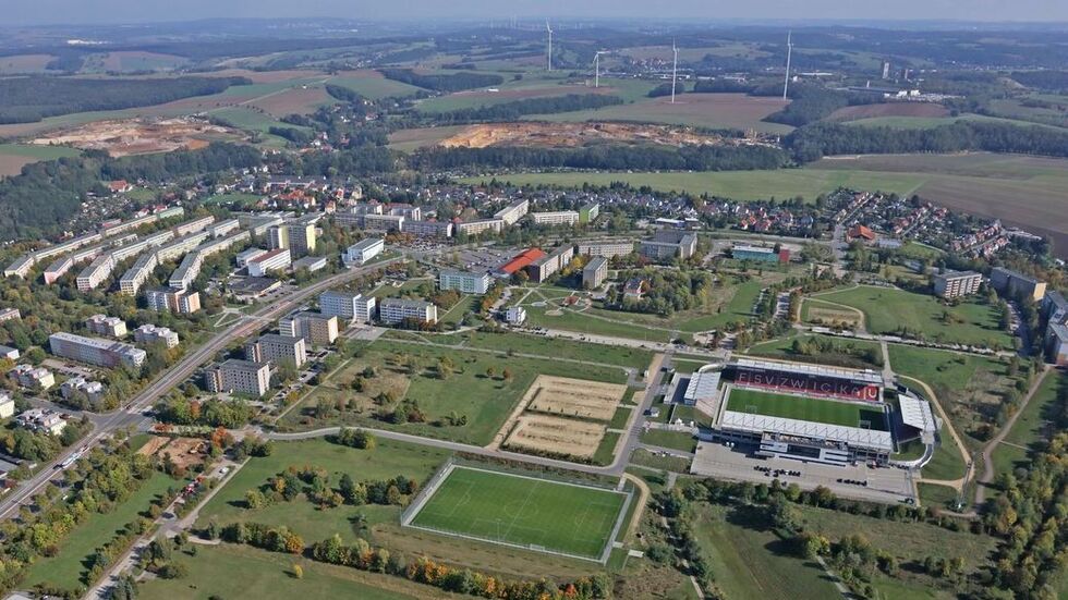 Die AWO Begegnungsstätte befindet sich oberhalb der GGZ Arena. 