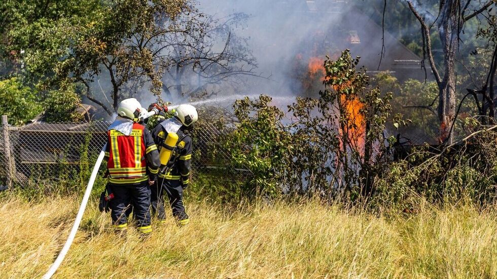 Kamerden beim Löschangriff