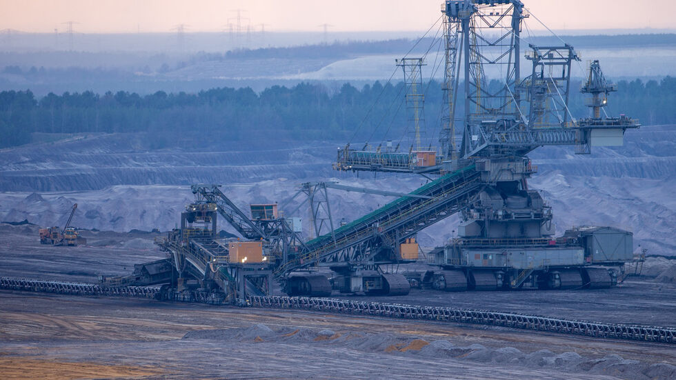 Braunkohlebagger in Nochten bei Weißwasser (Archivfoto)